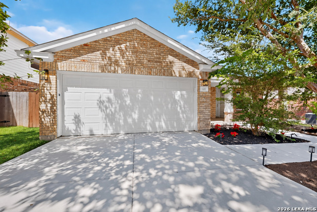 120 Evening Breeze Property Photo 2