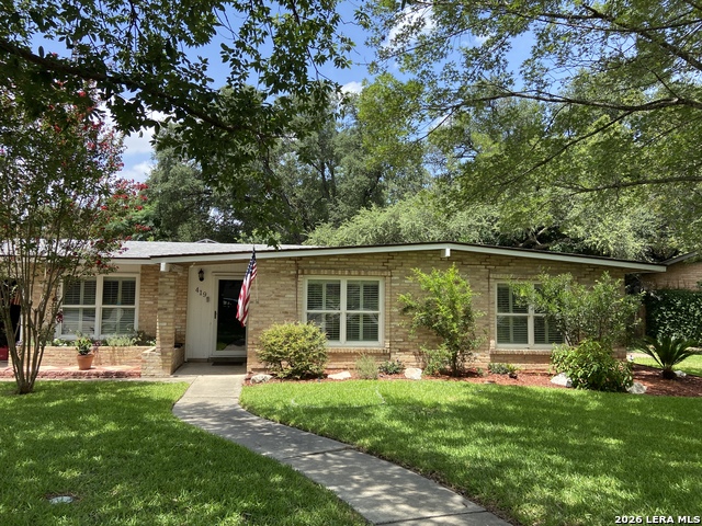 419 Forrest Hill Dr Property Photo 1