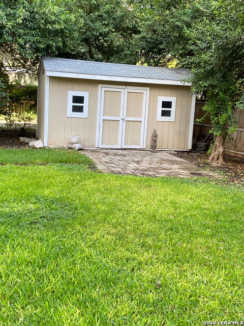 419 Forrest Hill Dr Property Photo 22
