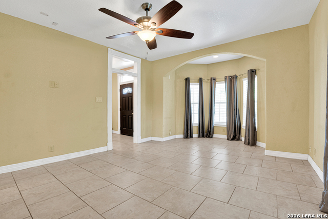 1615 W Commerce St Property Photo 5