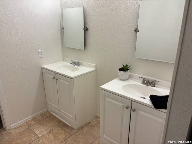 9619 Annandale Property Photo 6
