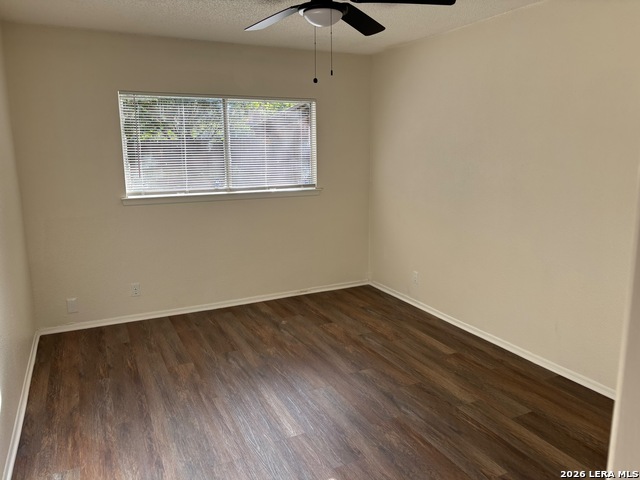 9619 Annandale Property Photo 7