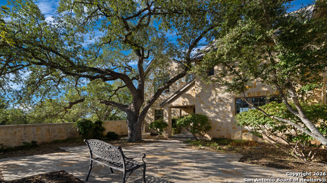 169 Shores Point Property Photo 5