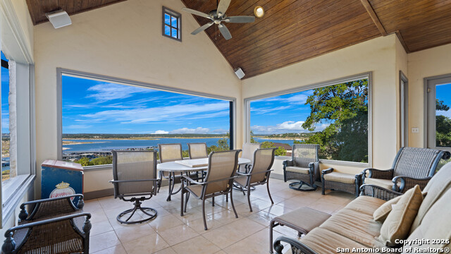 169 Shores Point Property Photo 17