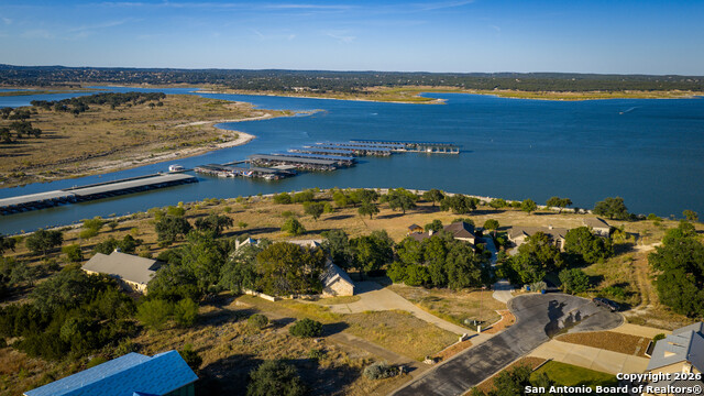 169 Shores Point Property Photo 36