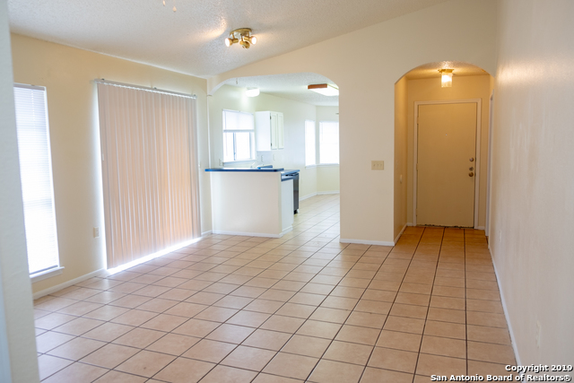 9826 Meadow Branch Property Photo 3