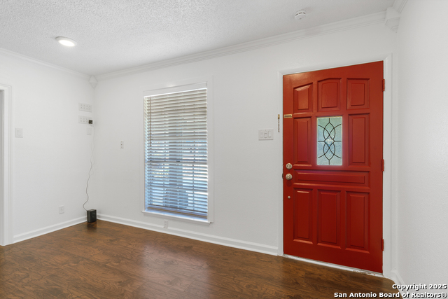 5110 Village Row Dr Property Photo 5