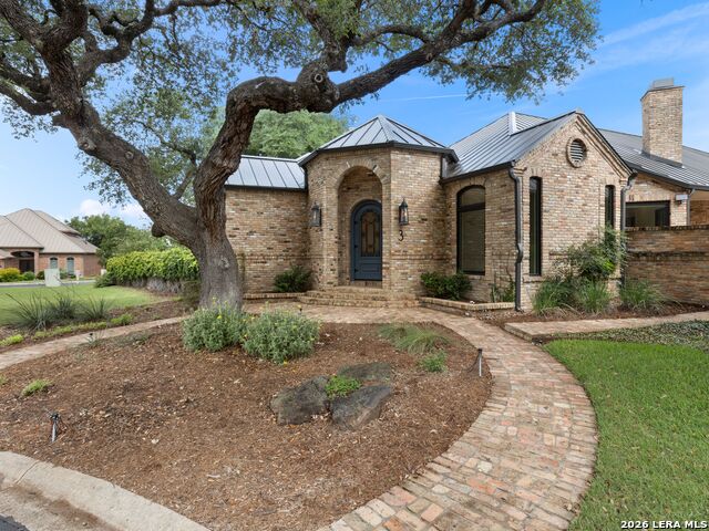 3 Burnham Gln Property Photo 2