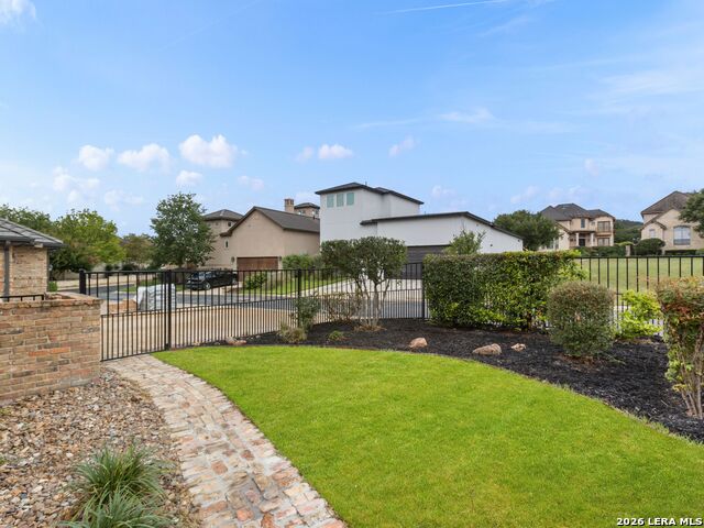 3 Burnham Gln Property Photo 35