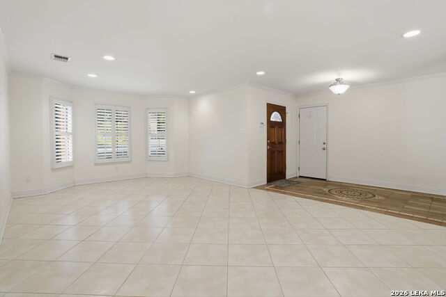 16426 Hillview Pass Dr Property Photo 7