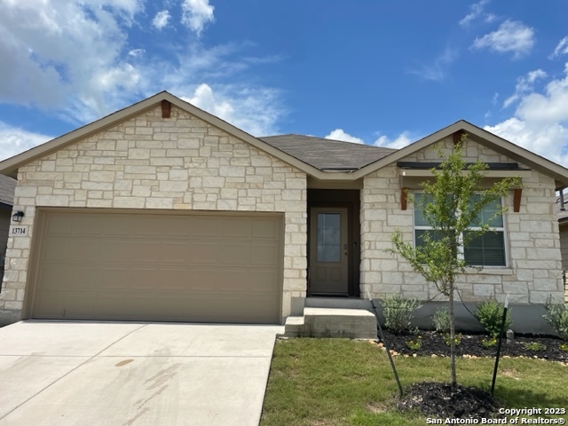 13714 Boothe Grv Property Photo 1