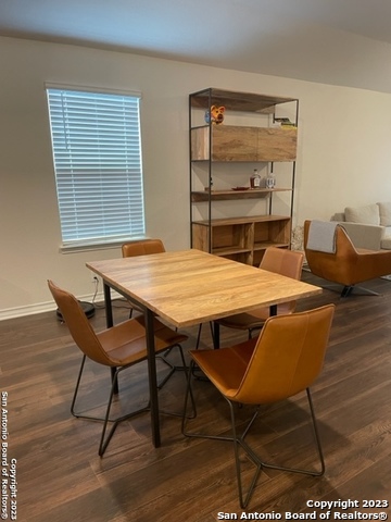 13714 Boothe Grv Property Photo 14