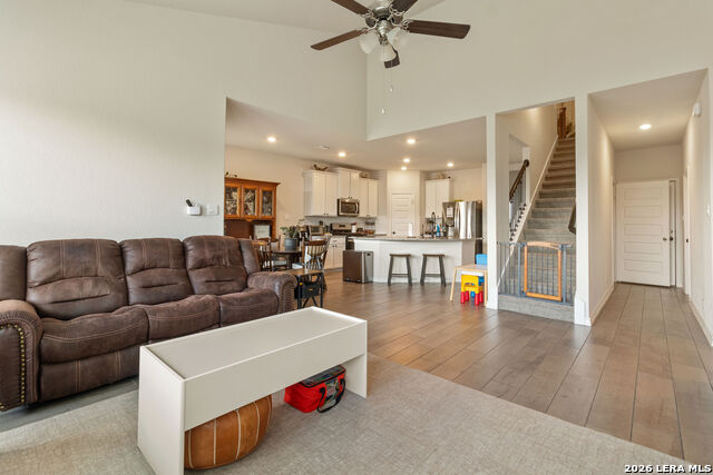 634 Overlook Rdg Property Photo 6