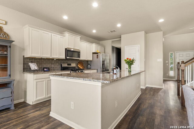 410 Moonvine Way Property Photo 3