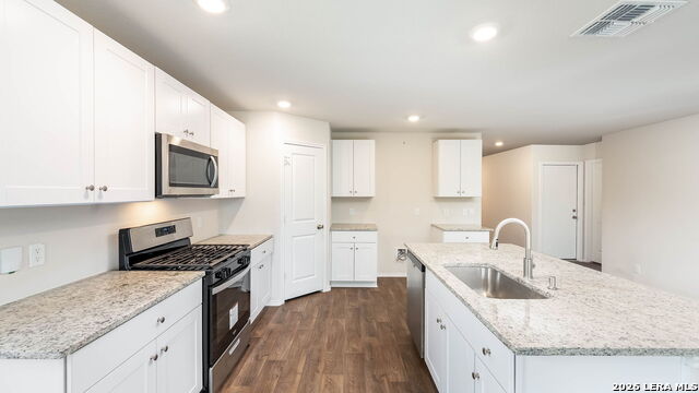 5115 Greywacke Trl Property Photo 3