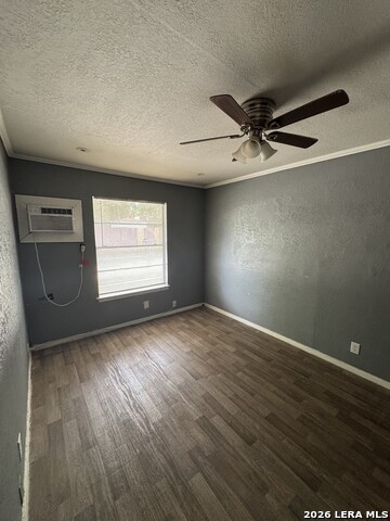 3614 Neer Ave Property Photo 11