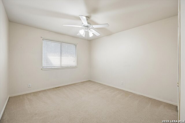 121 Ozuna Dr Property Photo 9