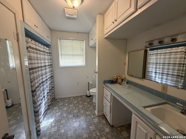 726 Encino Dr Property Photo 7