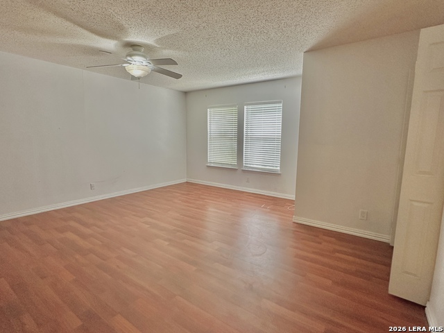 21502 Tenore Property Photo 16