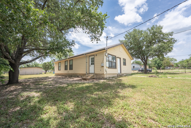 1515 Geneva St Property Photo 17
