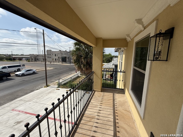 231 N Ceylon St Property Photo 14