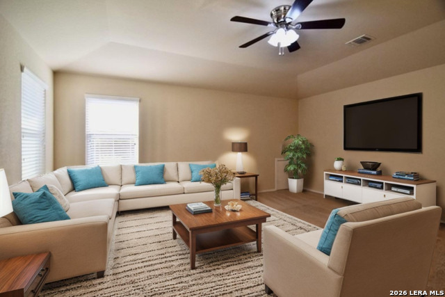 1735 Emerald Edge Property Photo 5