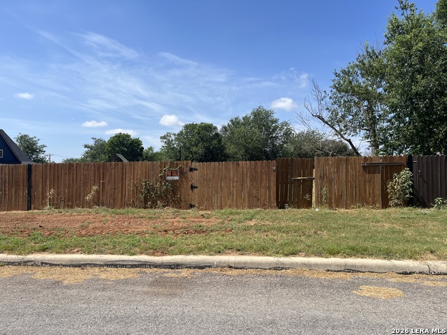 00 S Pecan Property Photo 1