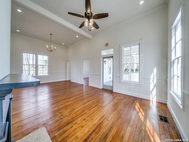 824 5a-2 High Street Property Photo 5