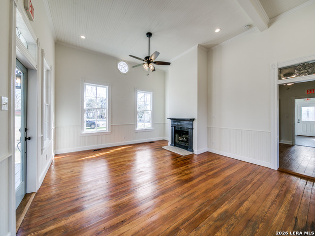 824 5a-2 High Street Property Photo 6