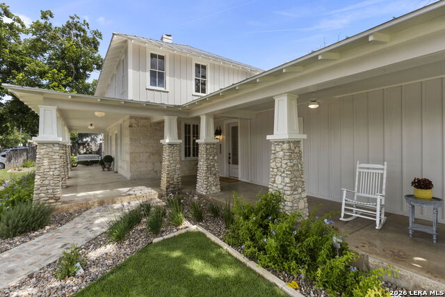 824 High St Property Photo 3