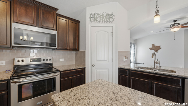 2299 Clover Property Photo 22