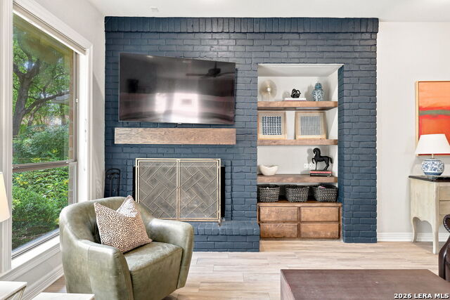 2314 Buroak Rdg Property Photo 11
