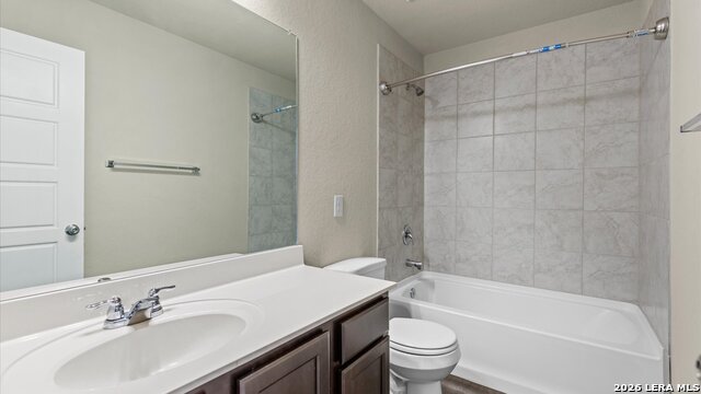 5915 Poolside Park Property Photo 13