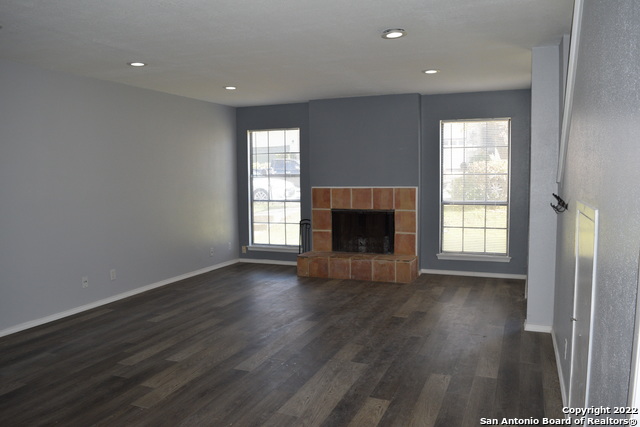 8119 Scottshill Property Photo 3