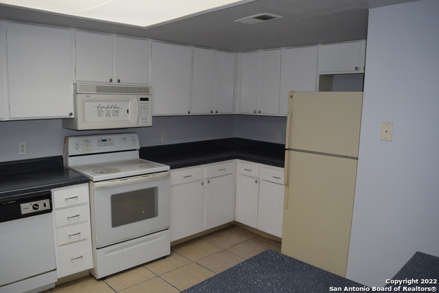 8119 Scottshill Property Photo 6