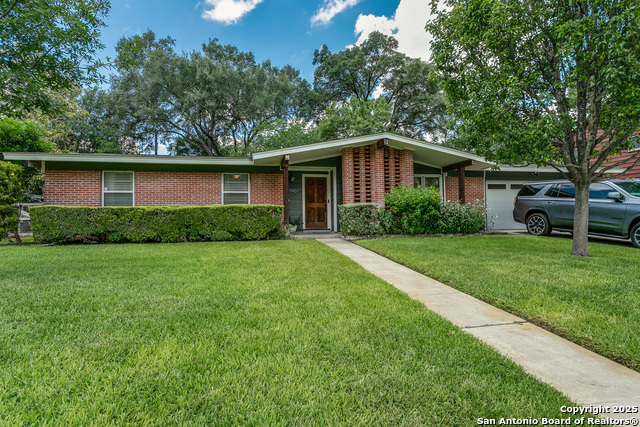 7407 Quail Run Dr Property Photo 2