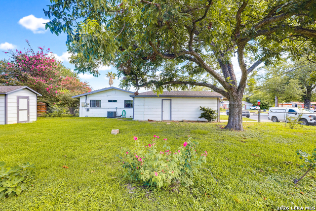 271 Wayside Dr Property Photo 12