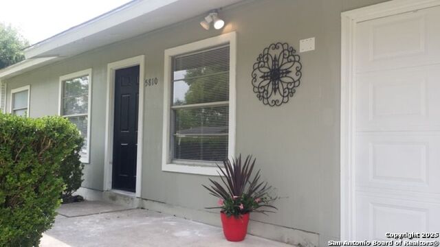 5810 Timberrock Property Photo 3