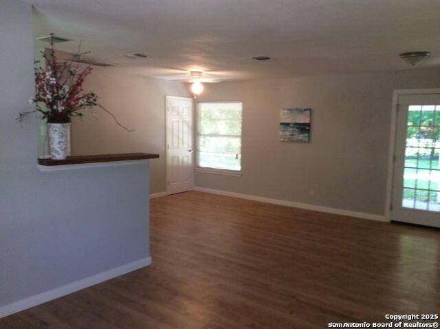 5810 Timberrock Property Photo 4