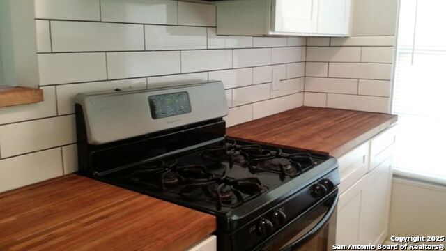 5810 Timberrock Property Photo 9