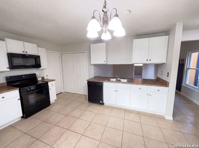 6226 Valley Castle Property Photo 2