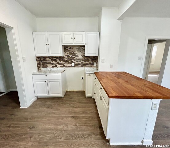 2623 W Houston St Property Photo 9