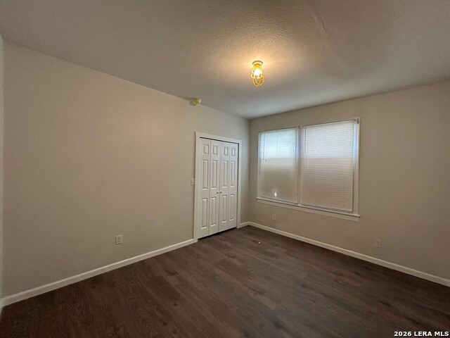 2623 W Houston St Property Photo 10