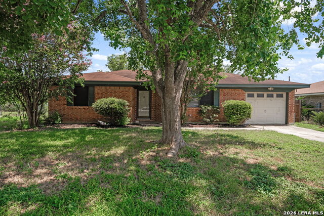 306 Meadow Dr Property Photo 2