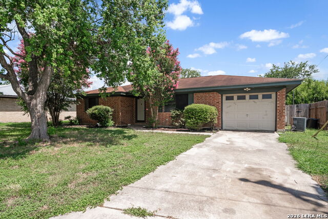 306 Meadow Dr Property Photo 6