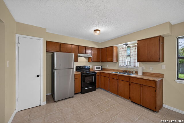 306 Meadow Dr Property Photo 14