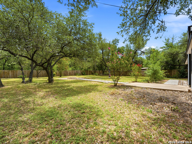 104 S Mount Rushmore Dr Property Photo 27