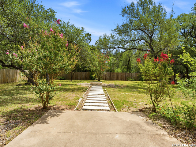 104 S Mount Rushmore Dr Property Photo 28
