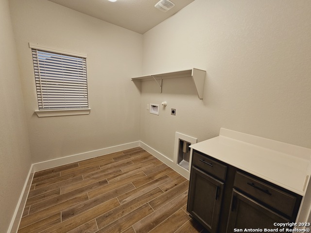 10544 Briceway Bay Property Photo 13