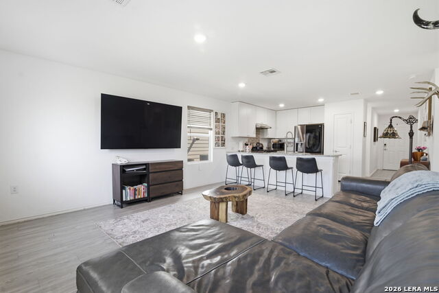 11942 Fuzzy Path Property Photo 9